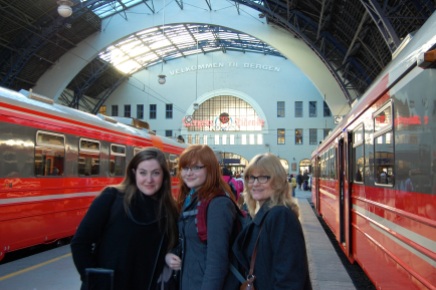 Here are my blurry girls arriving by train in Bergen