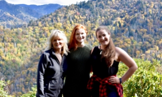 Dawn, Heidi, and Haley at Chimney Tops Overlook